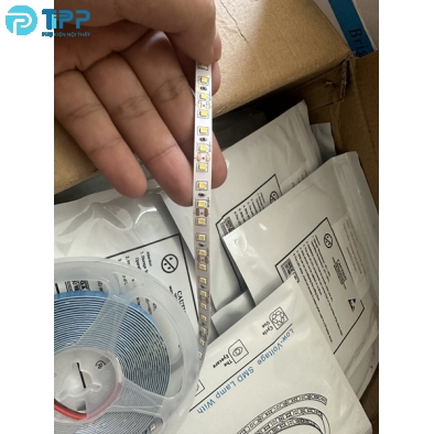 Dây Led cuộn 5m trung tính 120 mắt