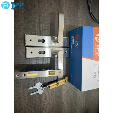 Khóa tay gạt TiPP 58304-200 304 2li thân inox VUÔNG